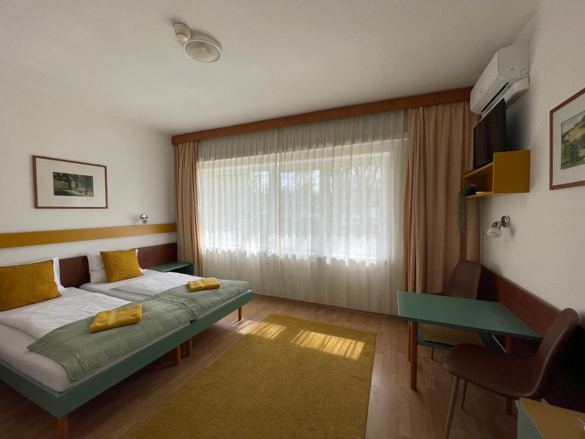 Hello Balcsi Apartmanhaz Тихань Экстерьер фото