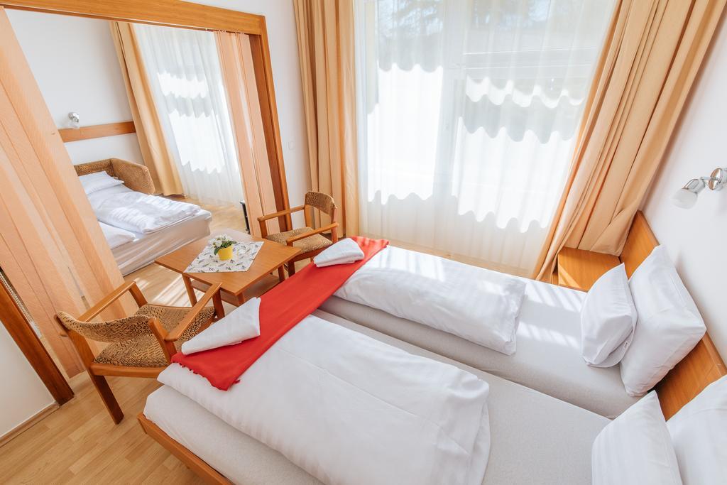 Hello Balcsi Apartmanhaz Тихань Экстерьер фото