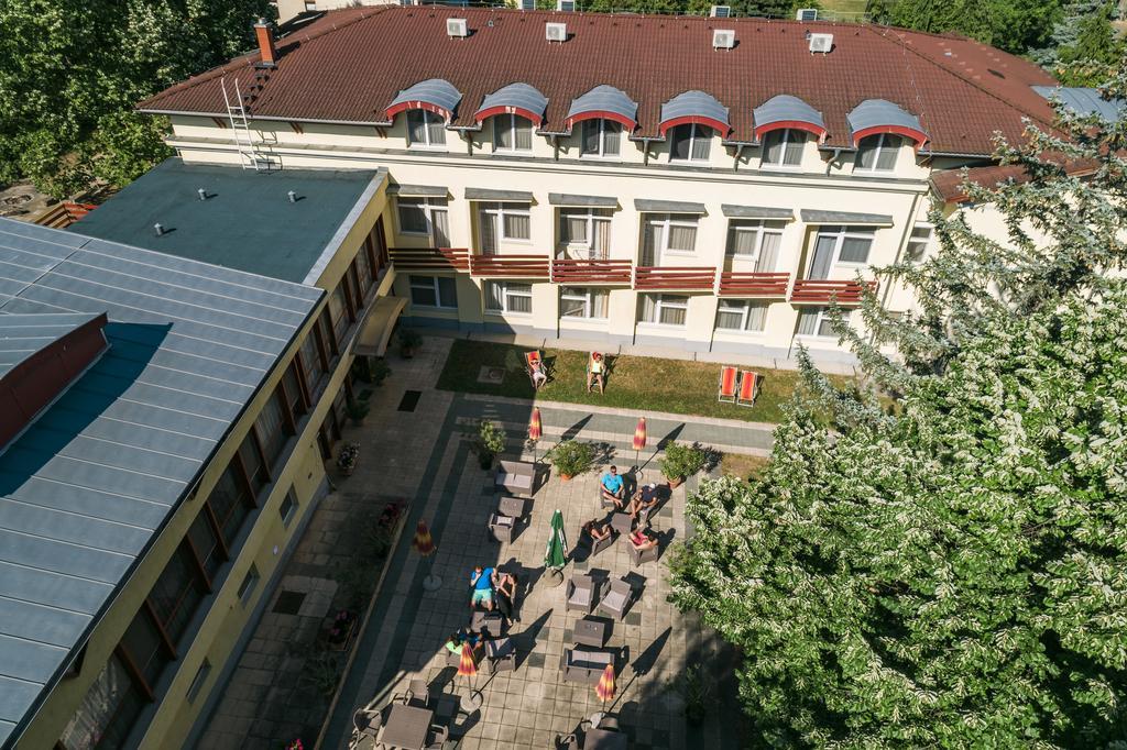 Hello Balcsi Apartmanhaz Тихань Экстерьер фото